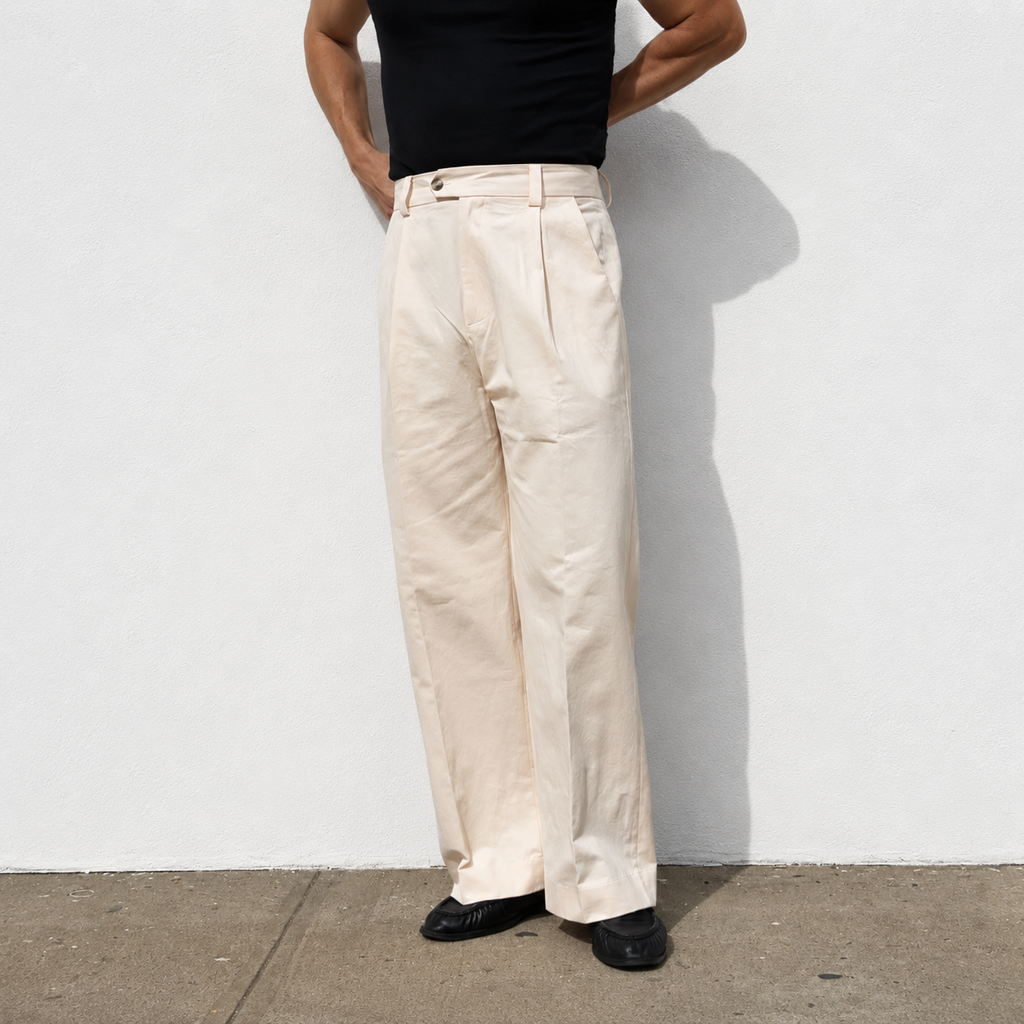 The Uni High-Waisted Pleated Trouser