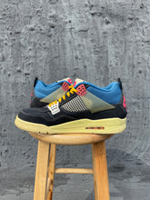 Load image into Gallery viewer, Nike Air Jordan 4 x Union LA Off Noir Size 13
