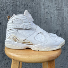 Load image into Gallery viewer, Air Jordan 8 OVO Size 13
