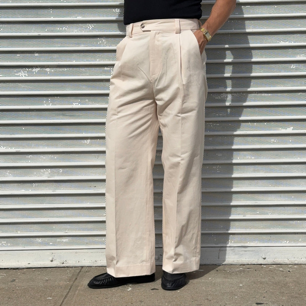 The Uni High-Waisted Pleated Trouser