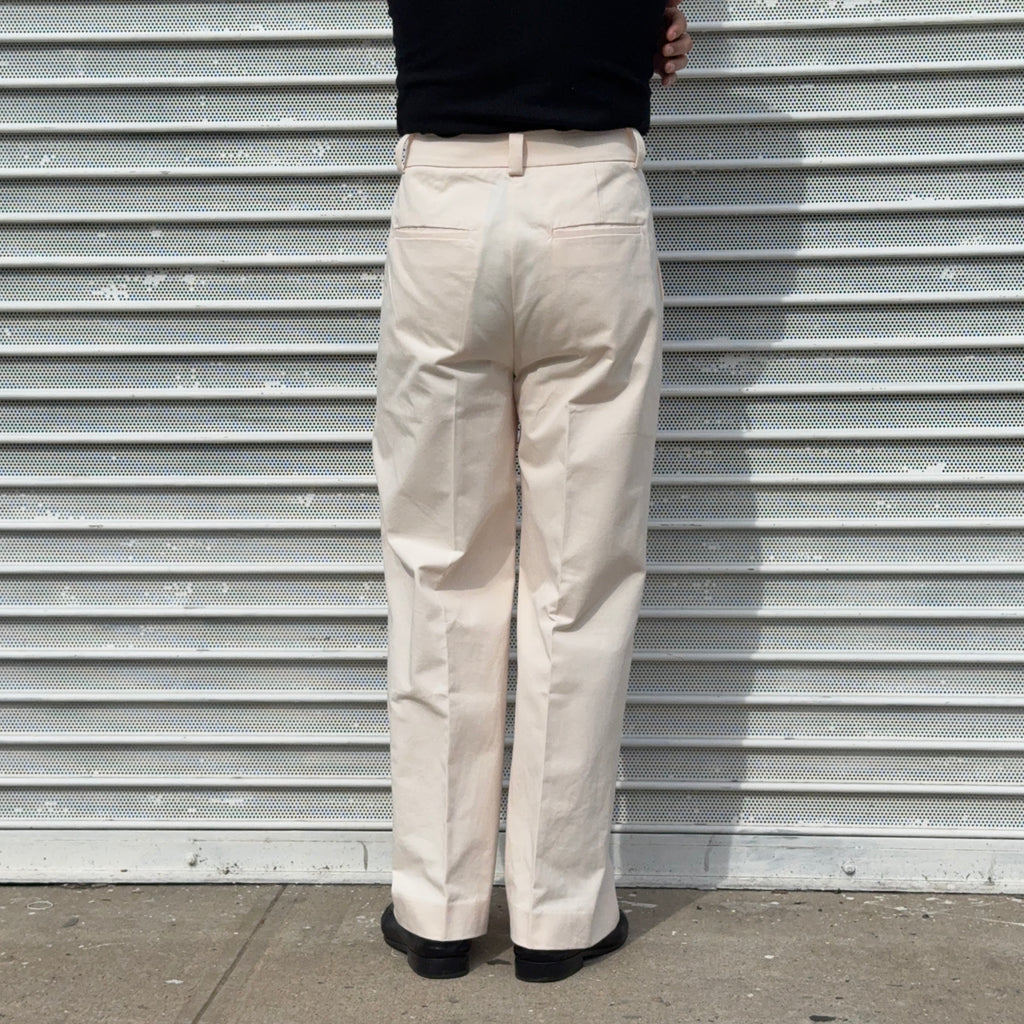 The Uni High-Waisted Pleated Trouser