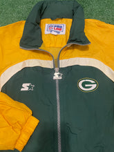 Load image into Gallery viewer, Vintage Starter Pro Line Green Bay Packers Warm-Up Jacket Size M
